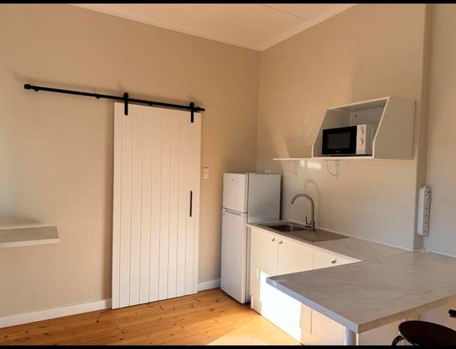 1 BEDROOM PROPERTY TO RENT IN BOSTON